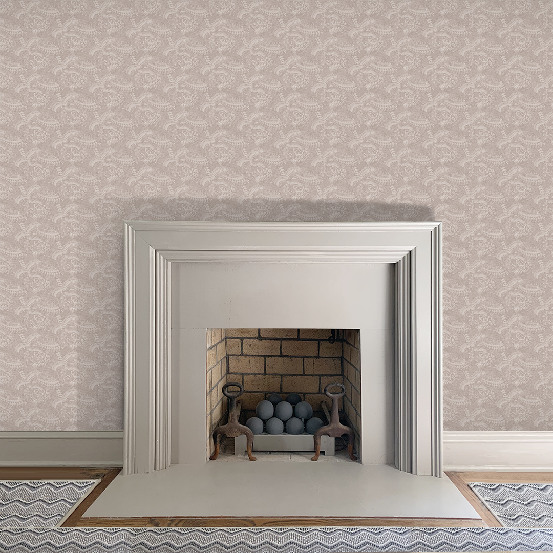 Timeless Appeal: Small-Scale Wallpaper Patterns in Luxury Interior Design and Interiors